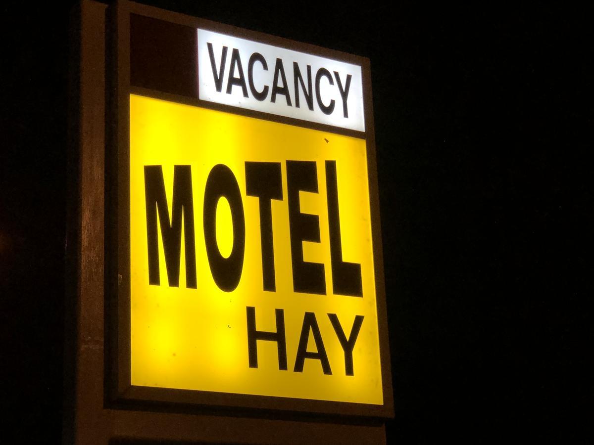 Outback Quarters- Motel Hay Exterior foto